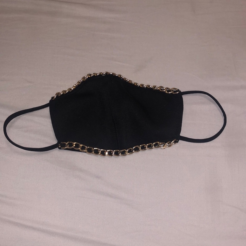 Gold chain mask